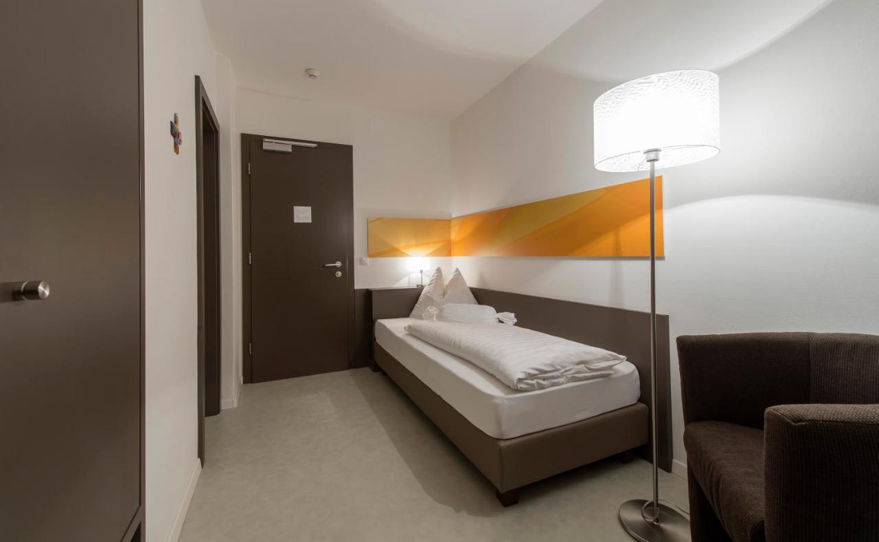 Pension Lichtenburg Nalles Exterior photo